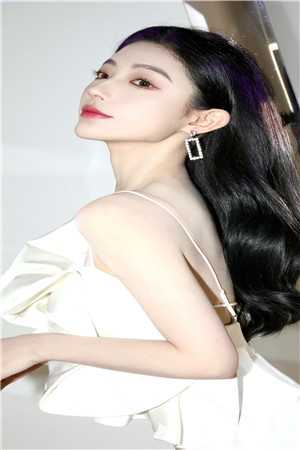全集离婚后，顾总追妻火葬场
