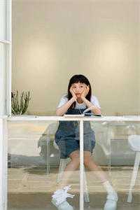 全校公敌！和美女老师谈恋爱完整篇章