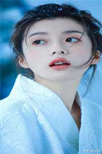 重生新婚夜，我在七零糙汉怀里肆意惹火