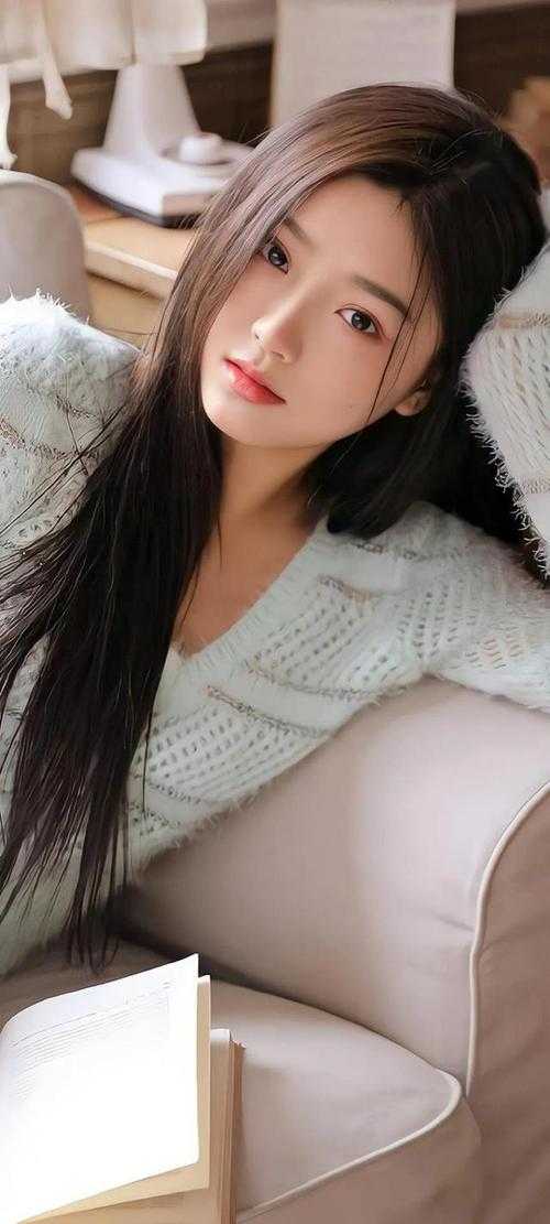 精品推介官运：从遇到美女书记开始