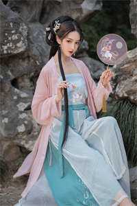 长篇小说我老婆是绝色女总裁