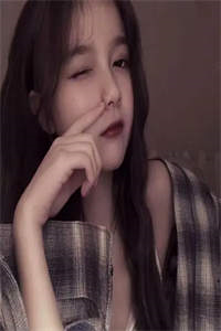 打不过，女帝老婆快救我！精品全篇