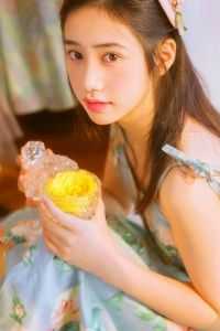 开局给仙祖烧香，奖励女帝媳妇畅读佳作