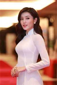 七零军婚甜宠：知青她又娇又飒短篇小说