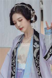 热门小说替嫁瘫痪王爷后，她成了皇家团宠