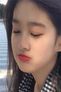 畅销书目离婚后，我和白富美同居了
