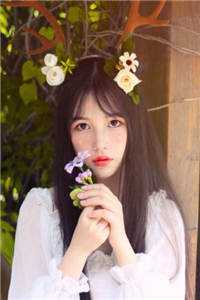 精品文女配觉醒：她成了第一女首富