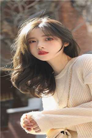 畅读精品穿越后，我把仙界美女都谈了个遍