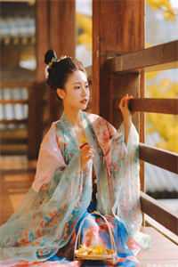 短篇小说娇娇嫡女：在禁欲皇叔怀里打个滚
