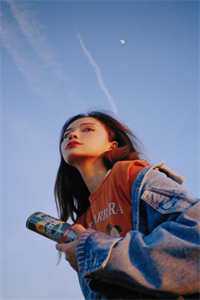 睁眼闪婚军院大佬，她在八零野上天高质量小说罗卿雪陆云霆全文免费阅读无弹窗大结局_罗卿雪陆云霆（睁眼闪婚军院大佬，她在八零野上天高质量小说）小说免费阅读大结局