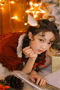 重生后，忽悠同桌当老婆完整版