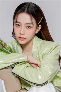 完整阅读嫁给穷小子后，她成了百亿富婆