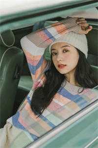 张无忌谢逊儿子
