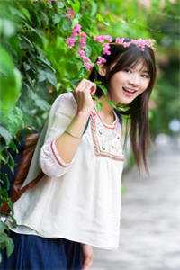 全集小说推荐嫁给穷小子后,她成了百亿富婆笔趣阁