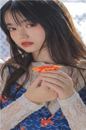 畅销小说变成女生，好像也不怎么样