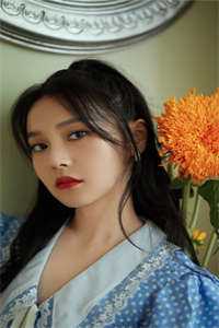 妖娆影后：倒追总裁路迢迢