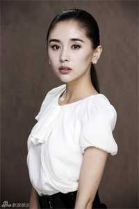 惹她？她驭兽炼丹全能还是个疯批
