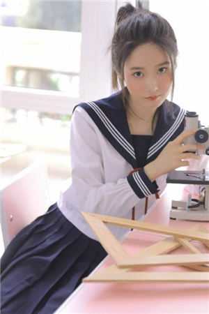 独孤灵徐霄写的小说悄悄苟了前年，系统竟让我去当舔狗