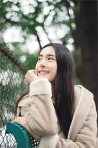 越轨之思，爱过无痕贺深辰何淼怡完结版小说
