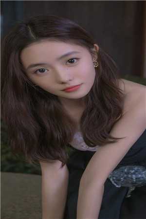 嫁给心上人他哥后，我开启修罗场后续 完结