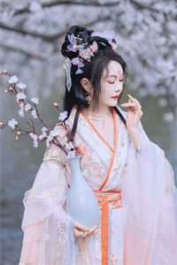 嫁给敌国皇子后，丞相大人他疯了青云周禾前文 后续