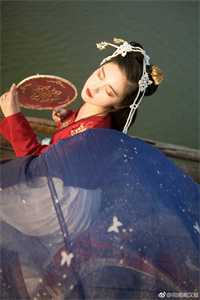 离婚四年，她突然追夫火葬场了唐青青佘俞全文(一粒煎饺)热门小说大全_推荐完本小说离婚四年，她突然追夫火葬场了唐青青佘俞全文一粒煎饺