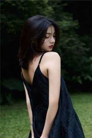 杨吱吱沈重拍卖会上妻子为助理点天灯，我选择一跟到底小说全文免费阅读